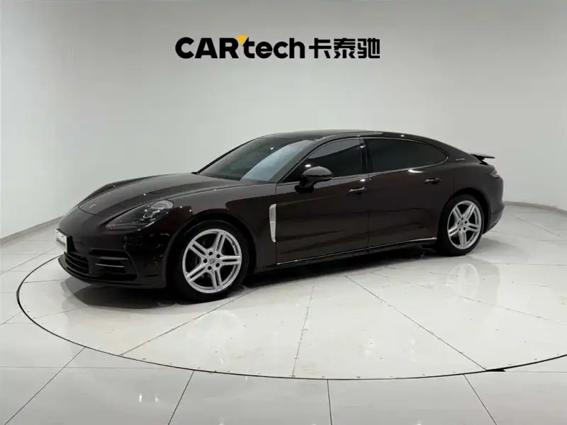 Porsche Panamera, 2018