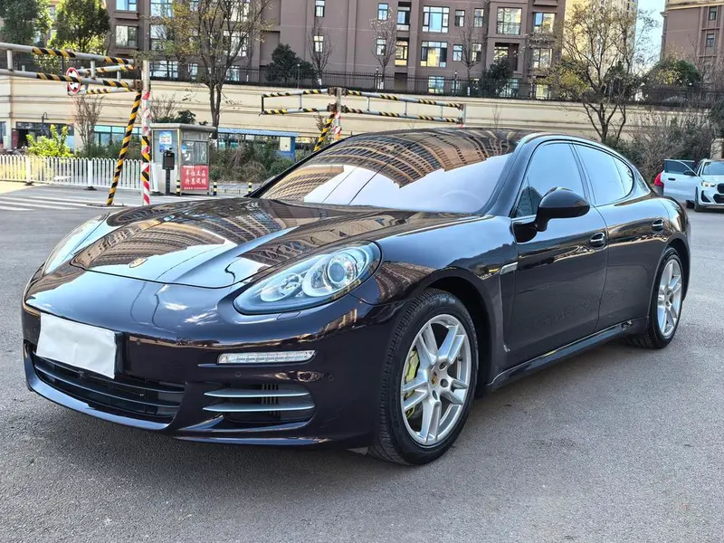 Porsche Panamera, 2014