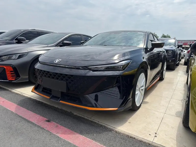 Changan UNI-V, 2024