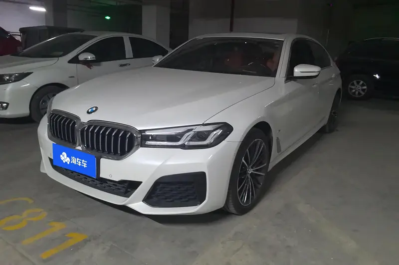 BMW 5-Series, 2023