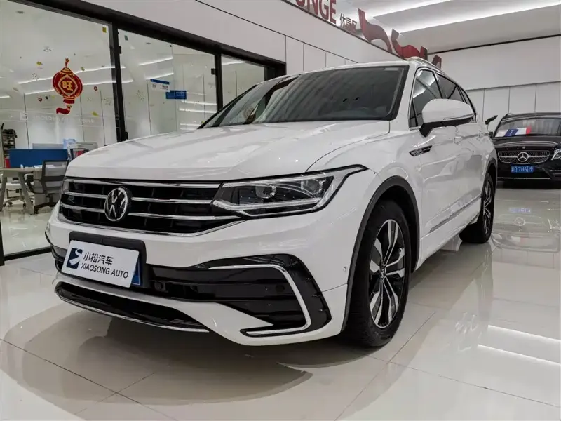 Volkswagen Tiguan L, 2022