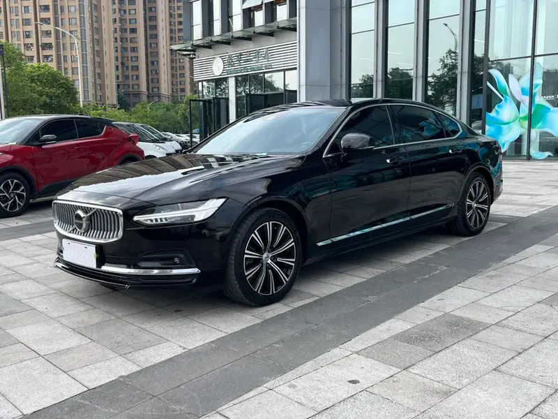 Volvo S90, 2021
