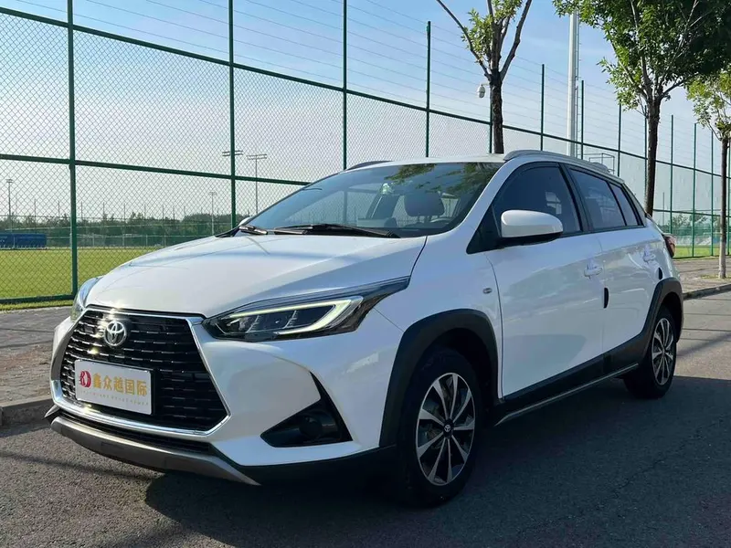 Toyota Yaris L, 2022
