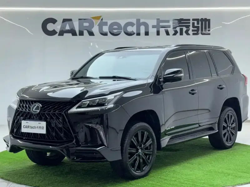 Lexus LX, 2020