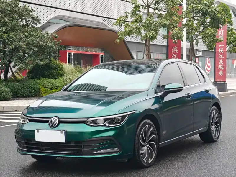 Volkswagen Golf, 2021