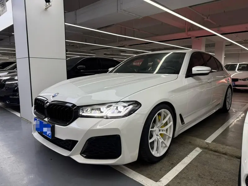 BMW 5-Series, 2018