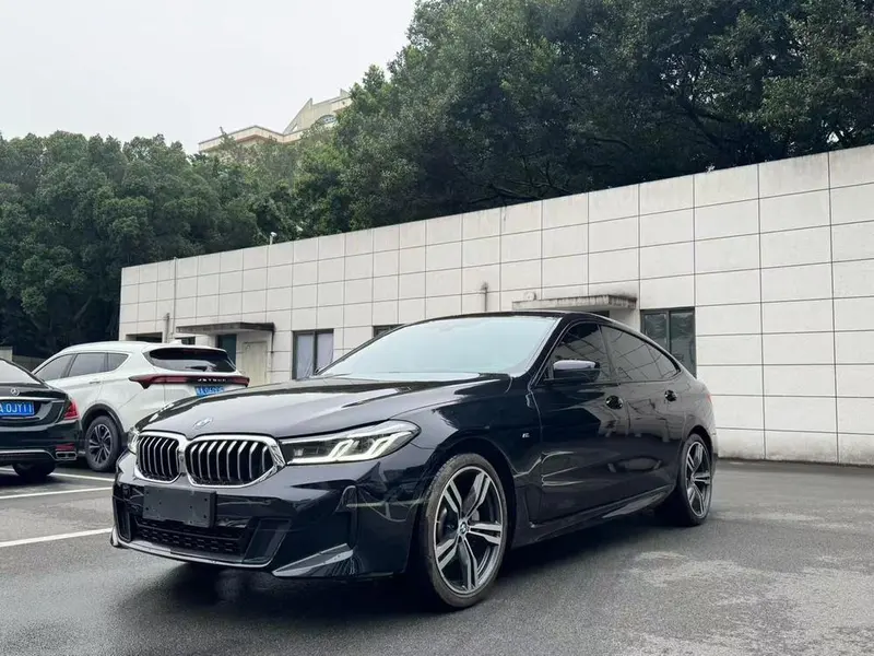 BMW 6-Series GT, 2022