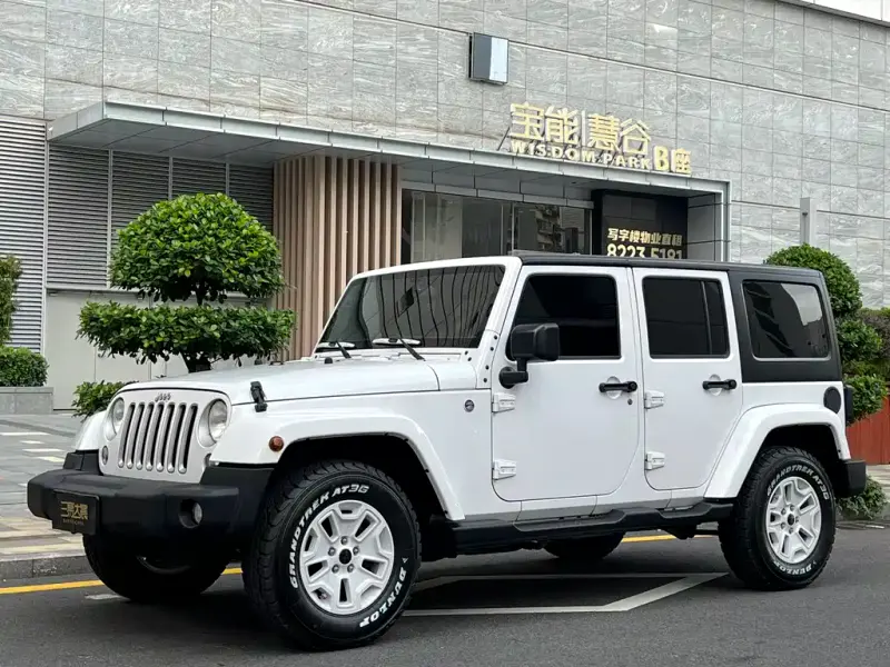 Jeep Wrangler, 2016