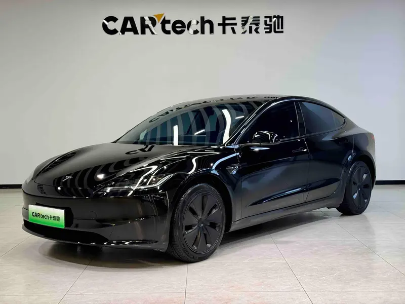 Tesla Model 3, 2023