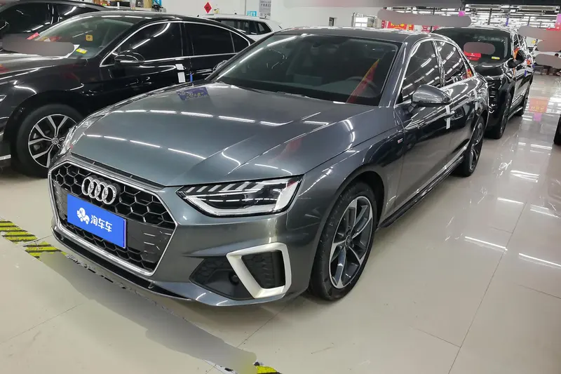 Audi A4L, 2022