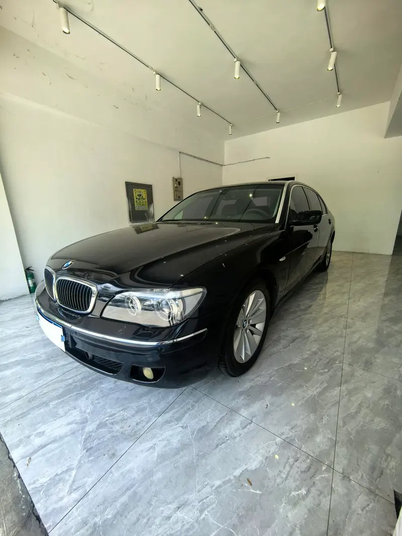 BMW 7-Series, 2005