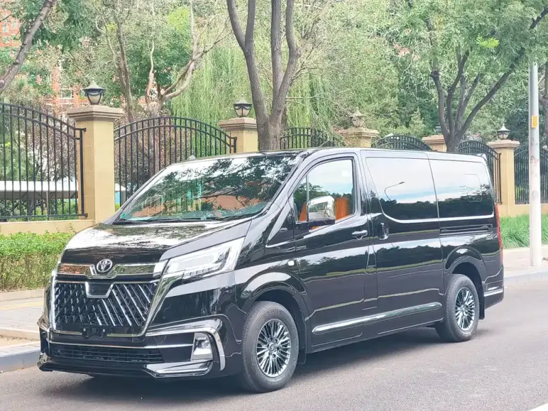 Toyota Hiace, 2025