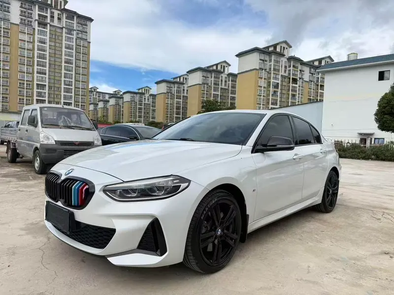 BMW 1-Series, 2021