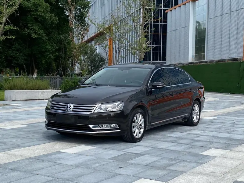 Volkswagen Magotan, 2012