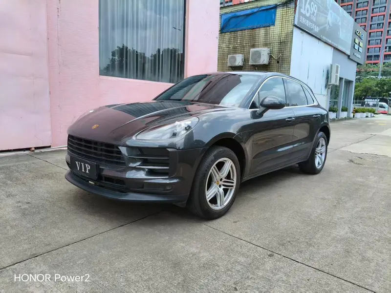 Porsche Macan, 2021