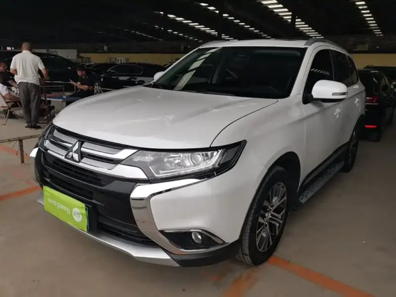Mitsubishi Outlander, 2018