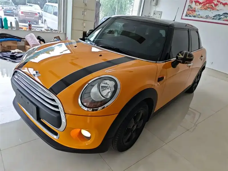 MINI Mini, 2017