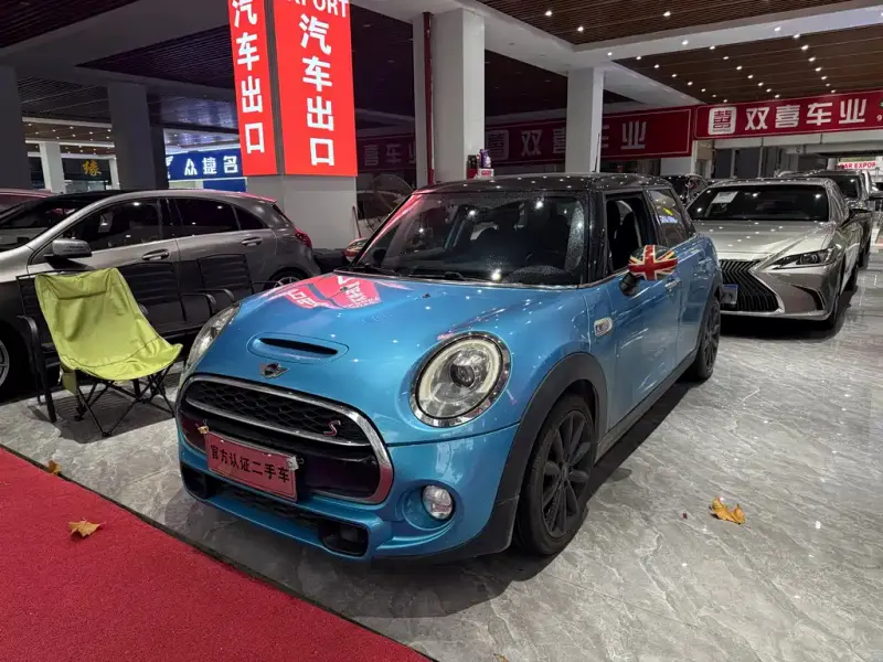 MINI Mini, 2016