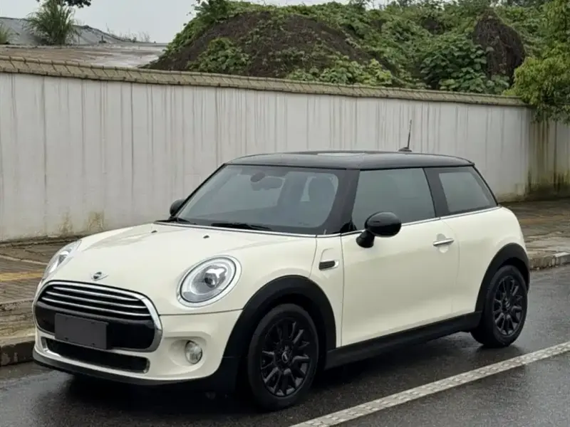MINI Mini, 2016