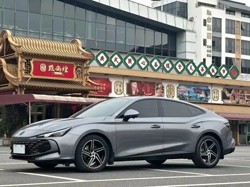 MG MG7, 2023