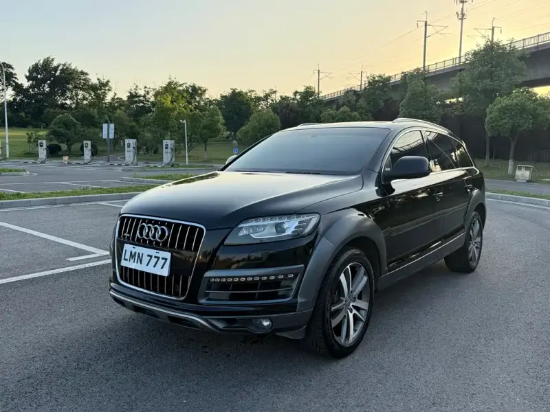 Audi Q7, 2015