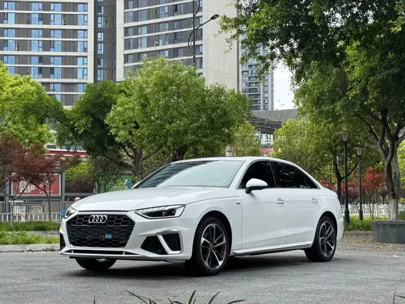 Audi A4L, 2020
