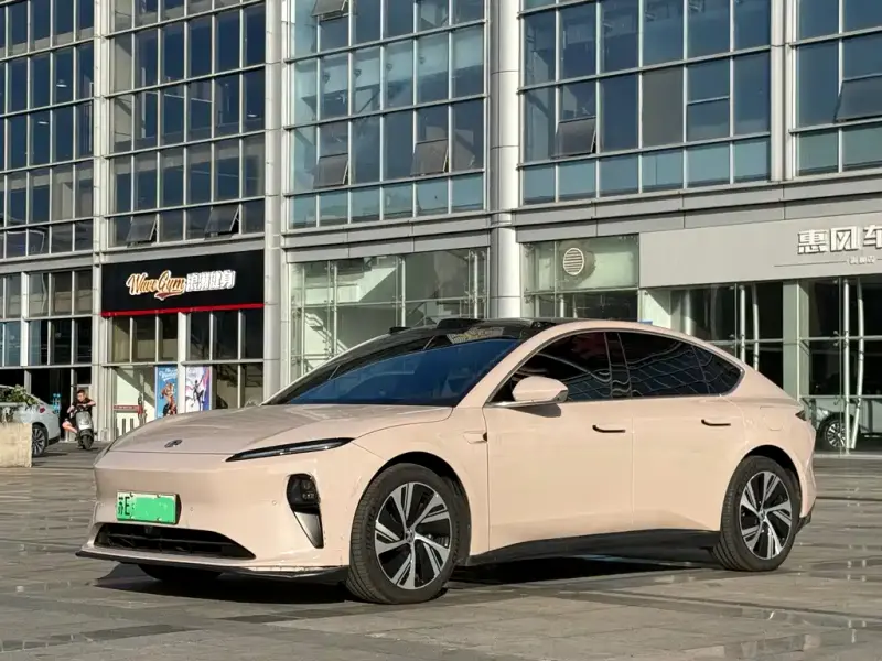 NIO ET5, 2024