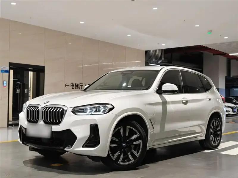 BMW iX3, 2024