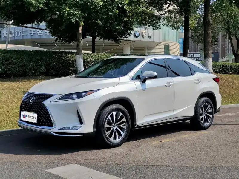 Lexus RX, 2021
