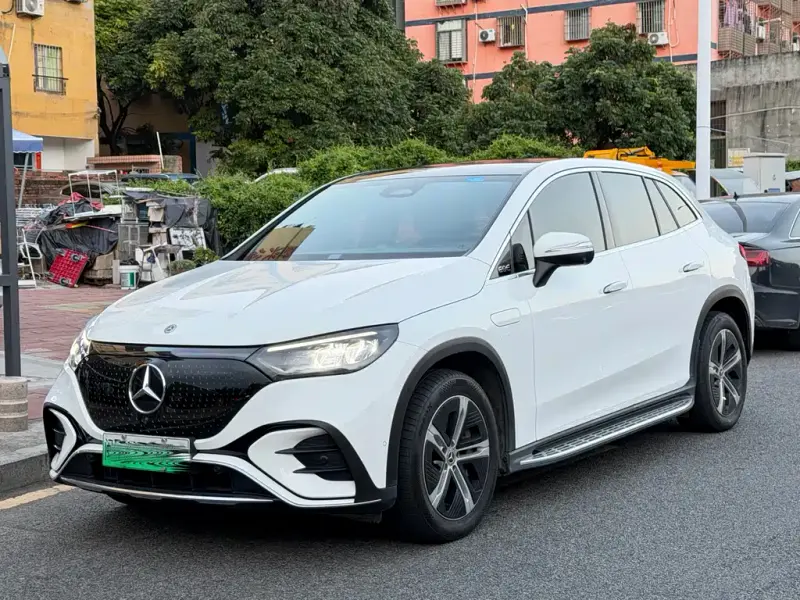Mercedes-Benz EQE SUV, 2024