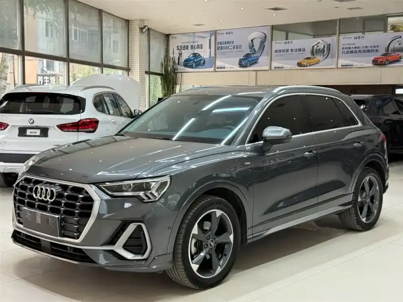 Audi Q3, 2023