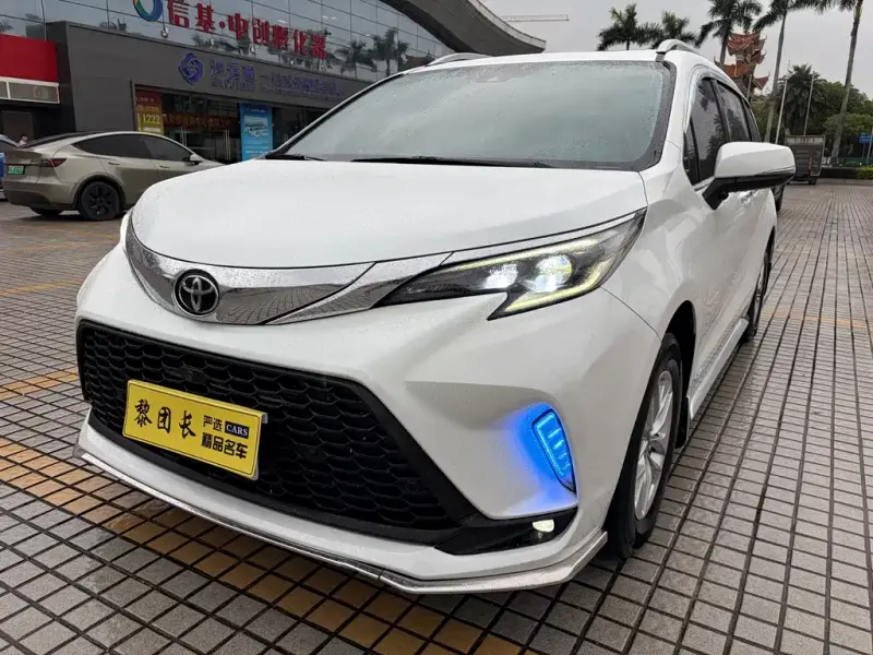 Toyota Granvia, 2024