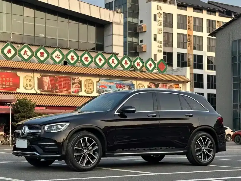 Mercedes-Benz GLC, 2022