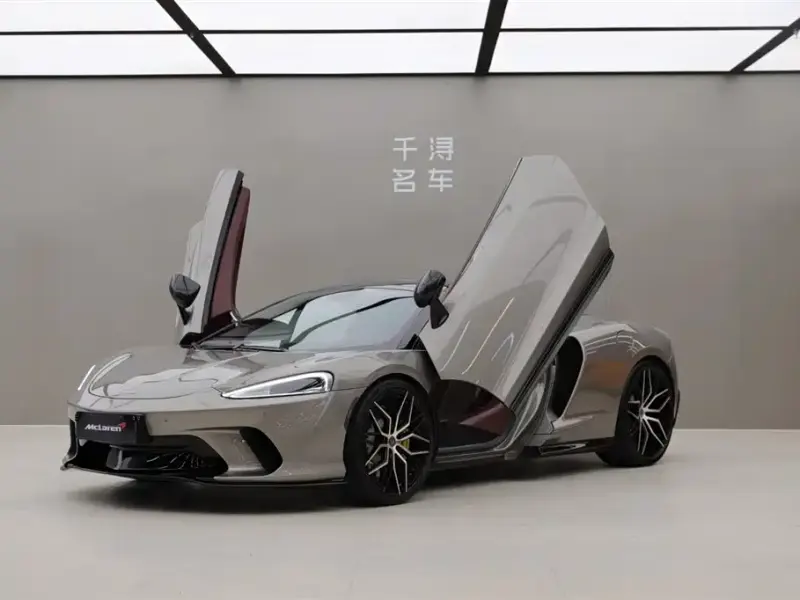 McLaren GT, 2021