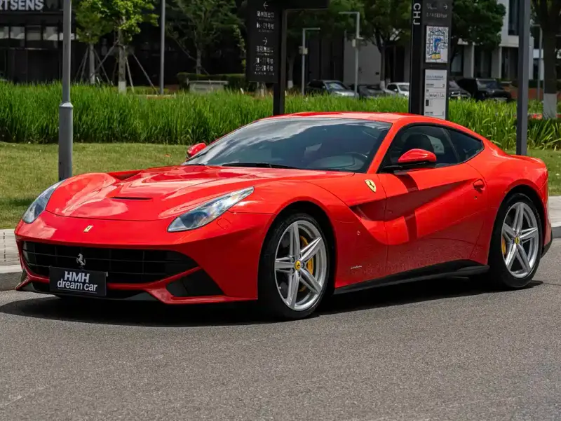 Ferrari F12berlinetta, 2013