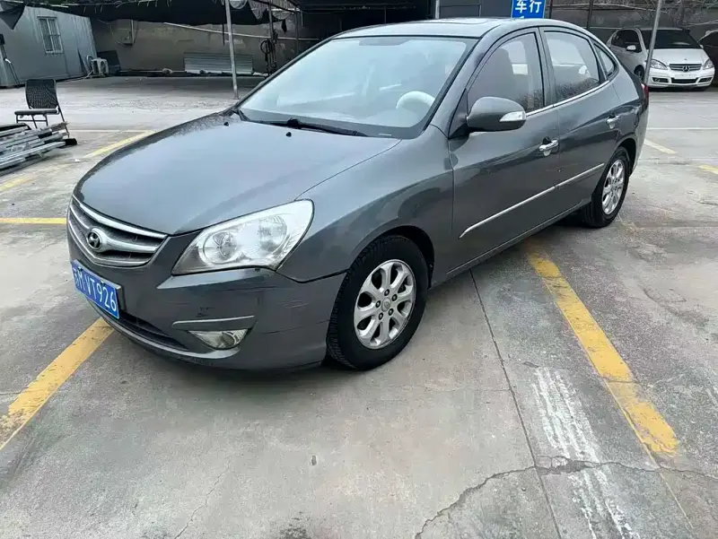 Hyundai Elantra, 2010