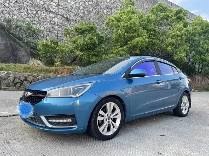 Chery Arrizo 5, 2016