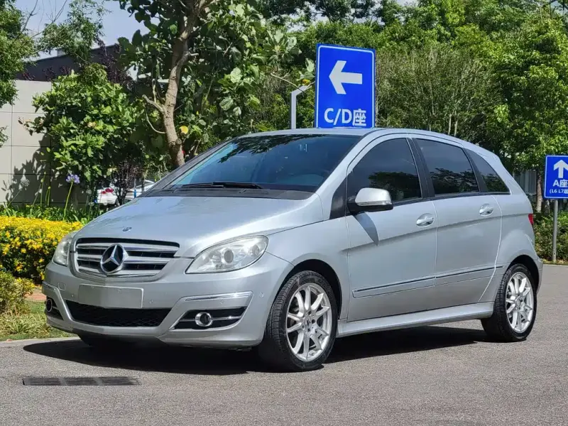 Mercedes-Benz B-Class, 2012