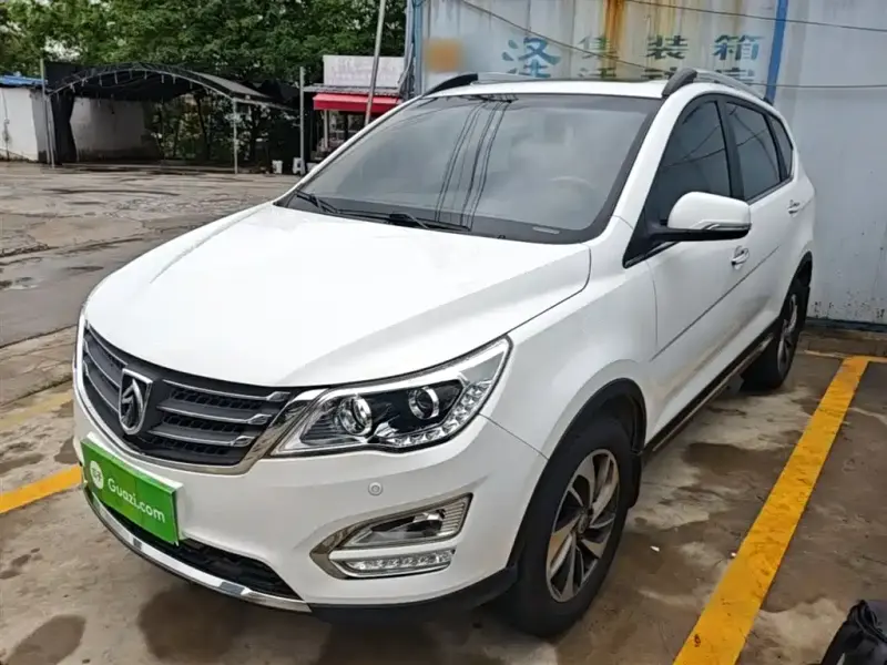 Baojun 560, 2016