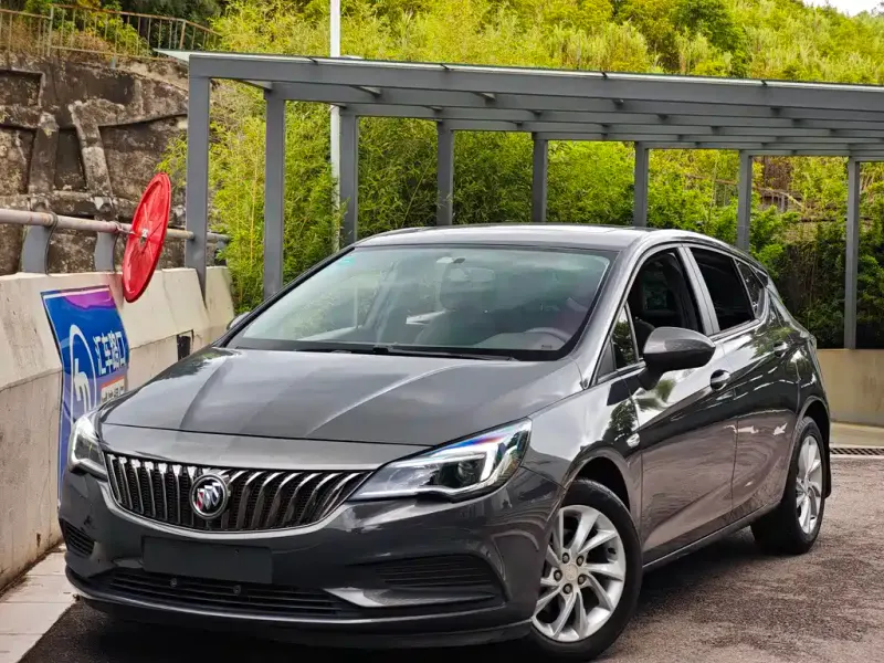 Buick Verano, 2017