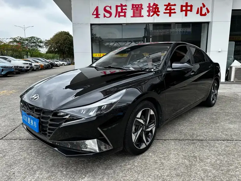 Hyundai Elantra, 2021