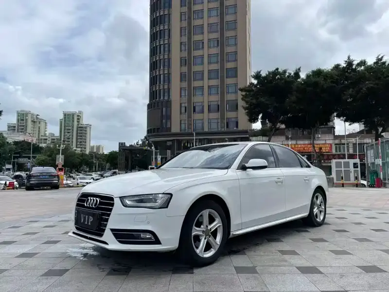 Audi A4L, 2016