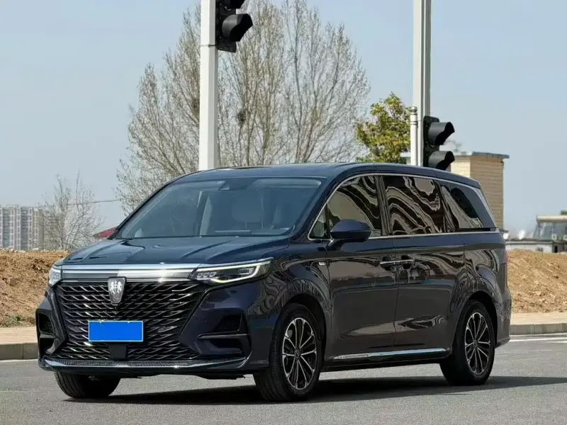 Roewe iMAX8, 2021