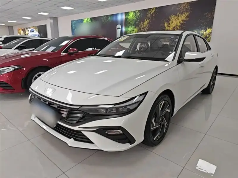 Hyundai Elantra, 2026