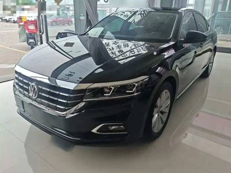 Volkswagen Passat, 2021
