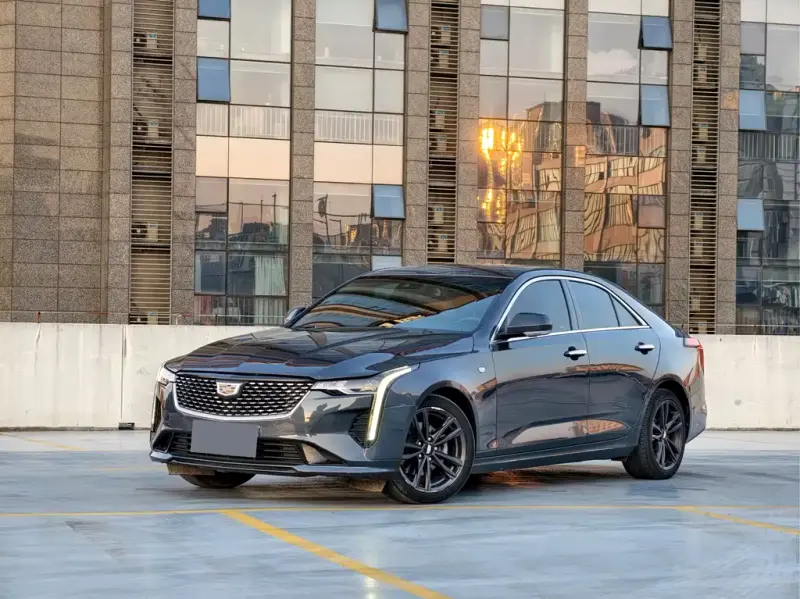 Cadillac CT4, 2022