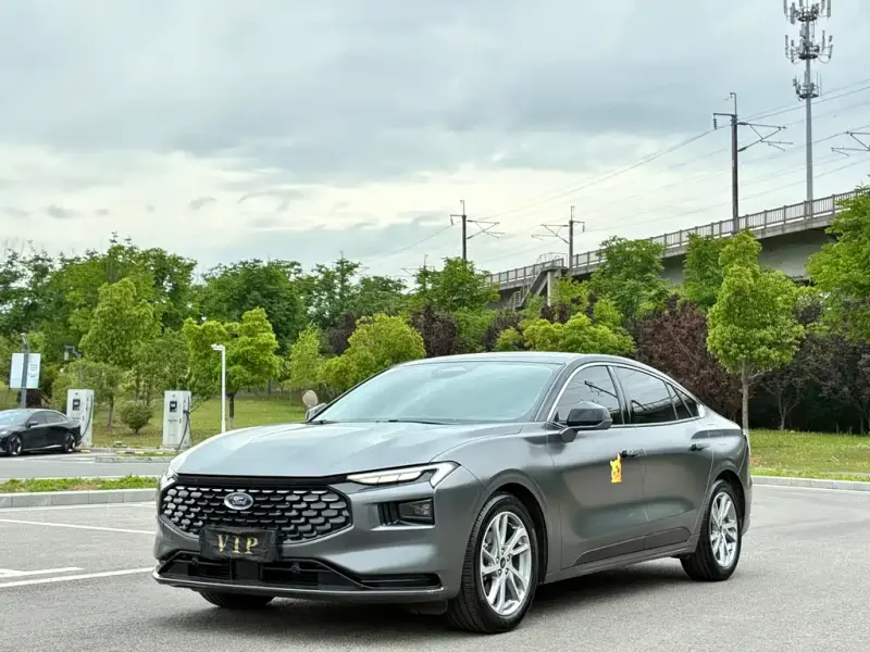 Ford Mondeo, 2022