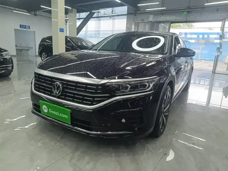 Volkswagen Passat, 2023