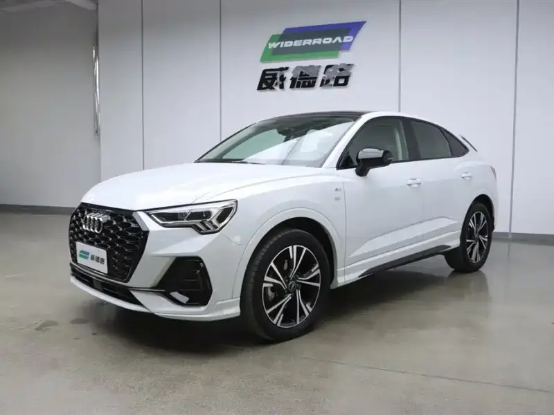 Audi Q3 Sportback, 2022