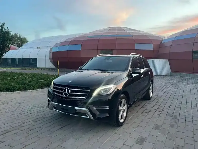 Mercedes-Benz M-Class, 2015